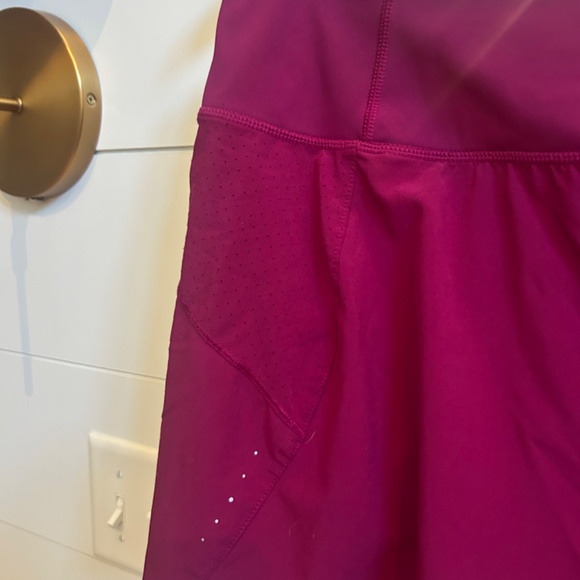 Athleta Run With It 14" Skort Size Large - Picture 2 of 6